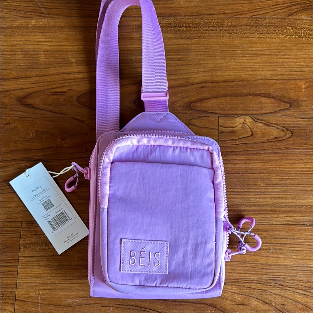 BEIS The Sport Sling in Berry